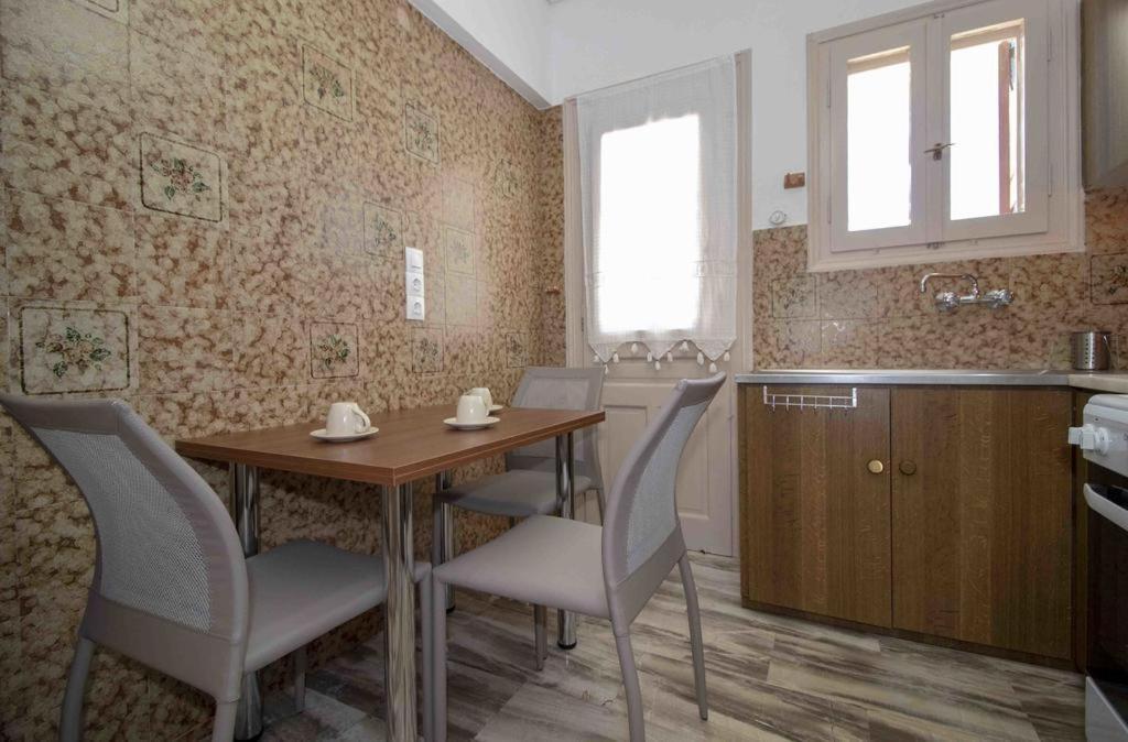 Вилла Manousi 2 - First Floor Мистра Экстерьер фото